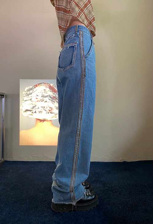 reverse cut out jeans