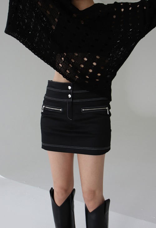 low waist mini skirt 01