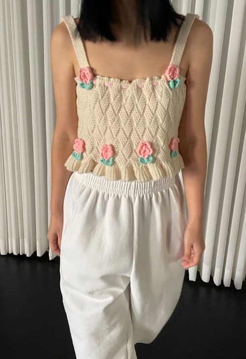 rose knit top